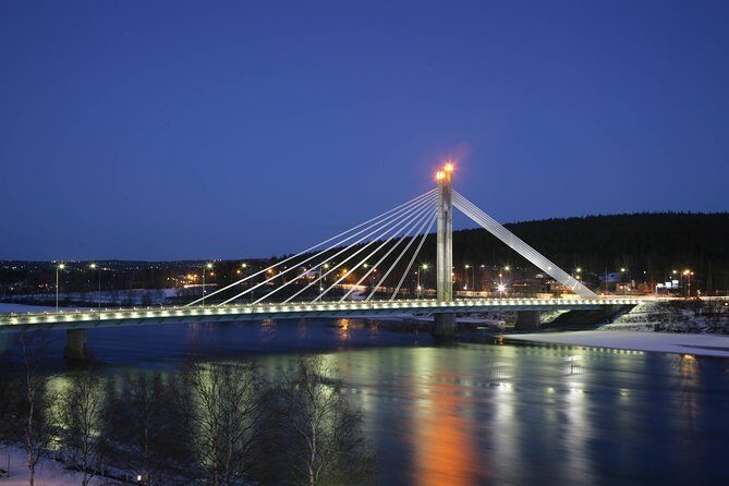 Rovaniemi walking tour and guided Arktikum experience - Stop 2: Sampokeskus Shopping Centre for everyday Rovaniemi