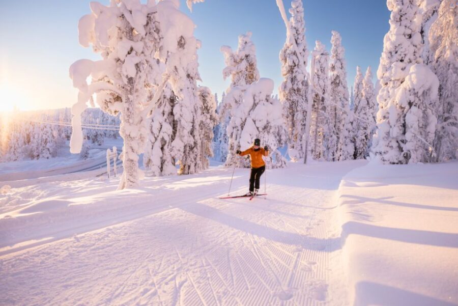Ruka: Cross-country skiing - Timing, meeting point, and pickup stops in Ruka