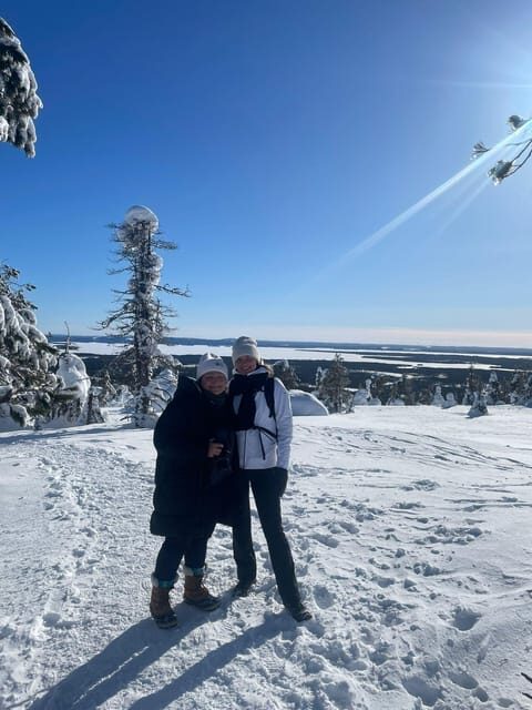 Ruka: Riisitunturi National Park with lunch. - Lunch and snack by the fire: warm fuel for a long day