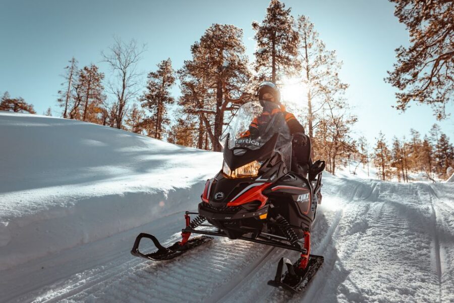 Saariselkä: Full Day Adventure with Snowmobiles - Natural stops and possible wildlife moments on the longer route