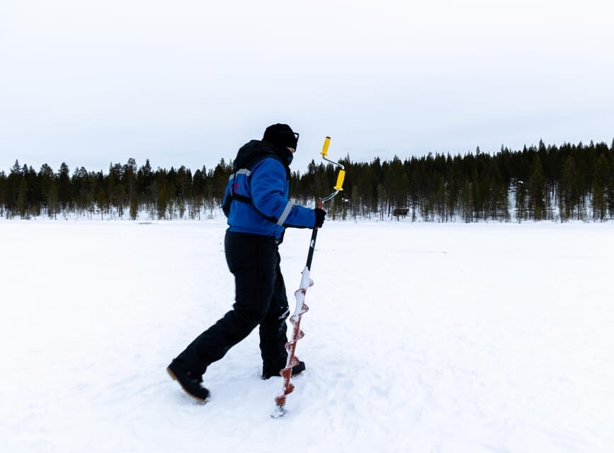 Saariselkä: Ice Fishing Safari by Snowmobile - Driving the snowmobile: forest runs, open fells, and control