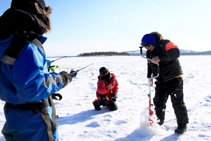 Saariselkä: Ice Fishing Tour to Lake Inari, reindeers& lunch - Why Lake Inari Ice Fishing Feels Like a Real Lapland Day