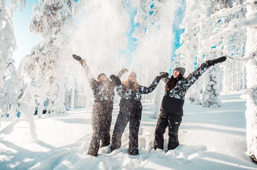 Saariselkä: Rent Winter Clothing Sets - The Gear in Real Use: Northern Lights, Day Trips, and Cold Feet