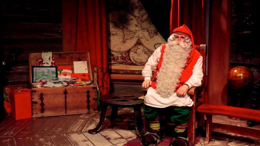 Santa Claus Village Guided Tour & Arctic Circle certificate - Meeting Santa Claus in Rovaniemi: what you’ll actually do
