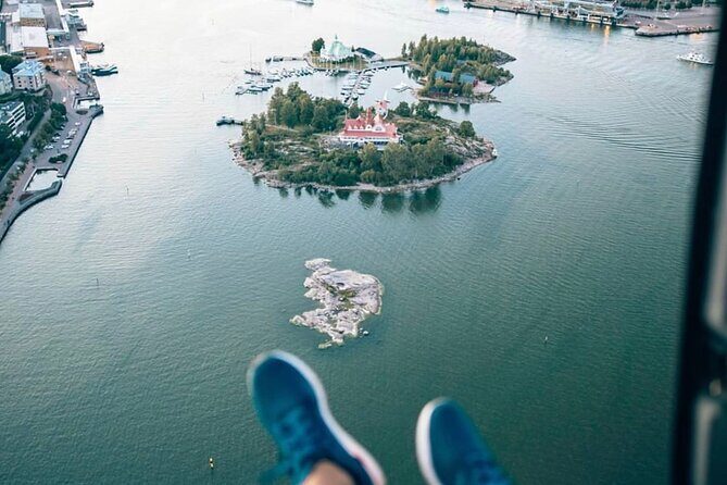Sightseeing Helicopter Tour in Helsinki 45 Minutes - What You’ll See First: Helsinki’s Islands and Fortified Waterways