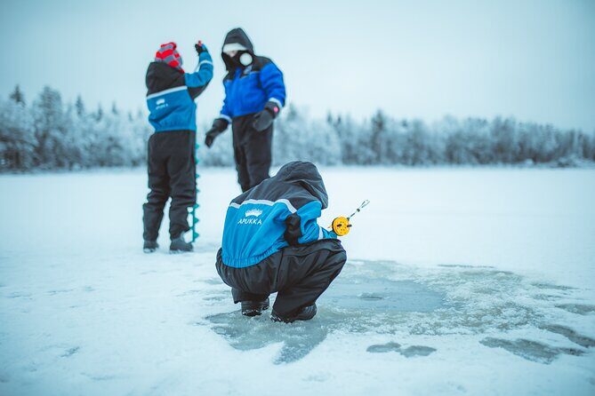 Snowmobiling and ice fishing in Apukka Resort, Rovaniemi - Bonfire Break: Tea, Coffee, and a Warm Reset