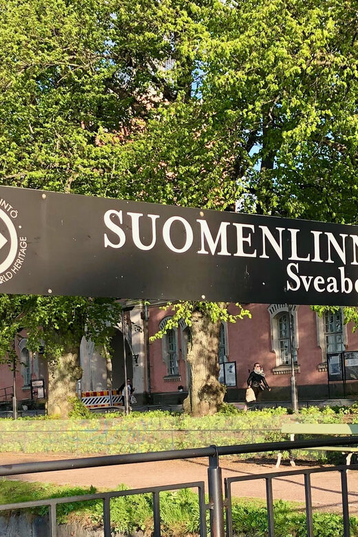 Suomenlinna tour in French with Doro - Small practical tips that improve your day