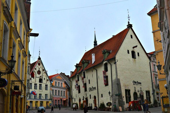 Tallinn Day Cruise from Helsinki - Your start in Helsinki: West Terminal 2 and the 9:30 AM rhythm