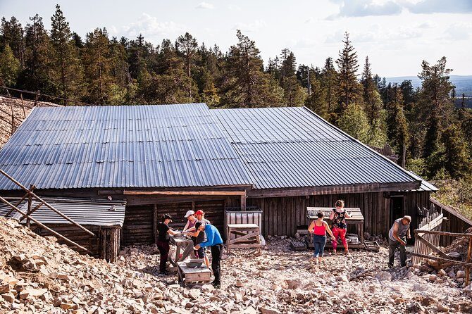 Trip to Pyhä-Luosto National Park and Amethyst Mine - Who this tour fits best (and who might not love it)