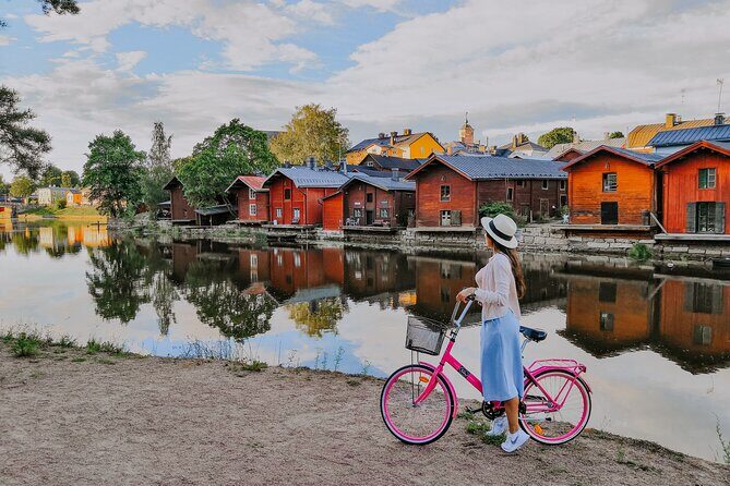 VIP Private Half-Day Trip to Medieval Porvoo from Helsinki - Porvoo Old Town: cobblestones, mirrors, and the town’s gossip