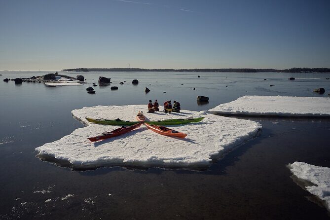 Winter kayaking in Eastern Helsinki archipelago - Key highlights to know before you go