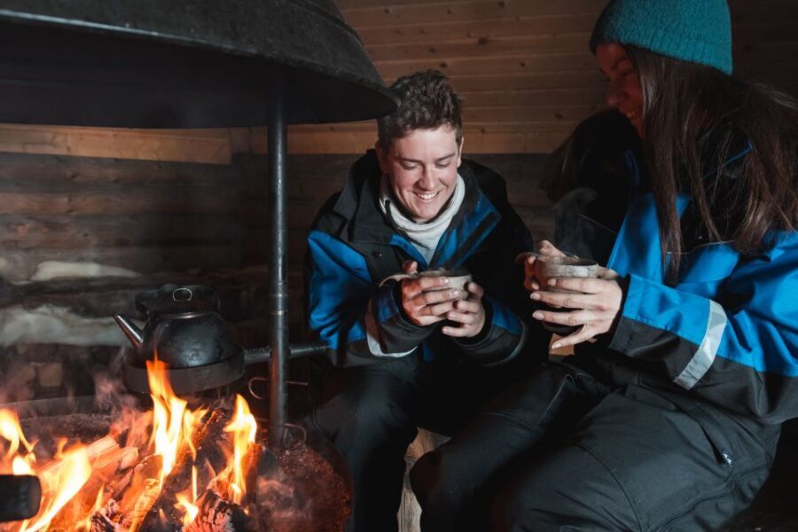 Ylläs: Snowmobile Adventure with Ice Fishing - Ylläs in winter: why this day works as a real adventure