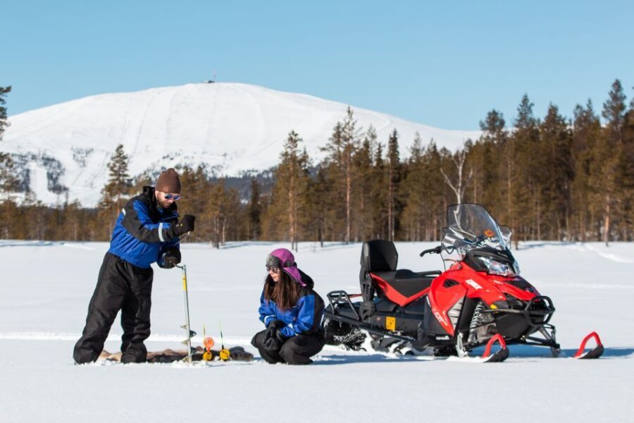 Ylläs: Snowmobile Adventure with Ice Fishing - The 35–40 km snowmobile safari: what you should expect on the ride